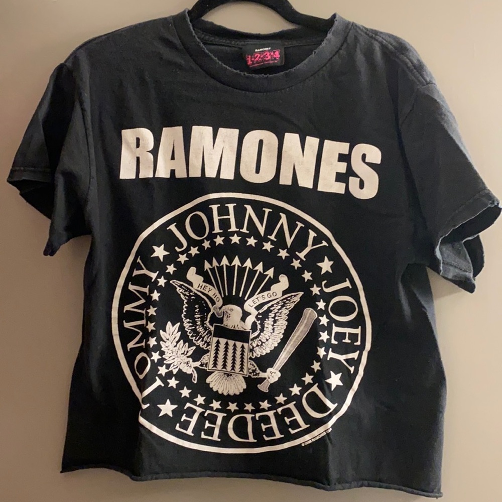 Ramones Tee